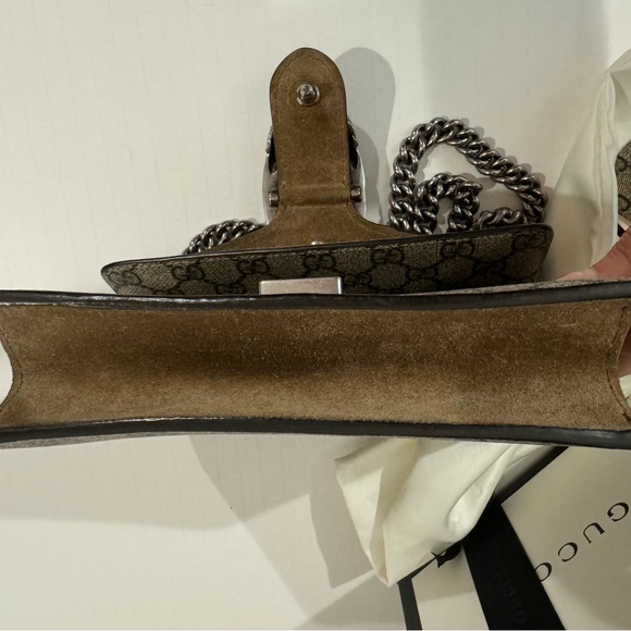 Authentic Gucci Dionysus GG Supreme Mini Bag - Picture 10 of 14